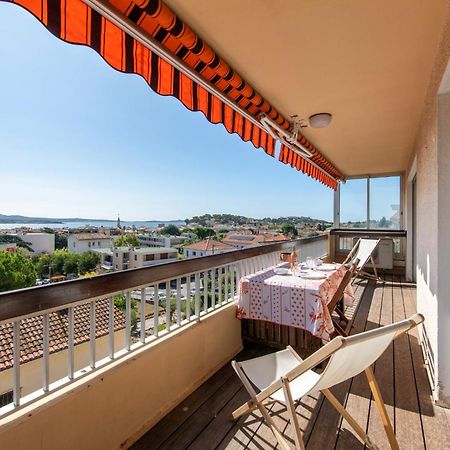 Le Cadet - Vue Panoramique Ville Et Baie De Sanary Sur Mer, Parking & Terrasse - 2 A 4 Pers Dış mekan fotoğraf
