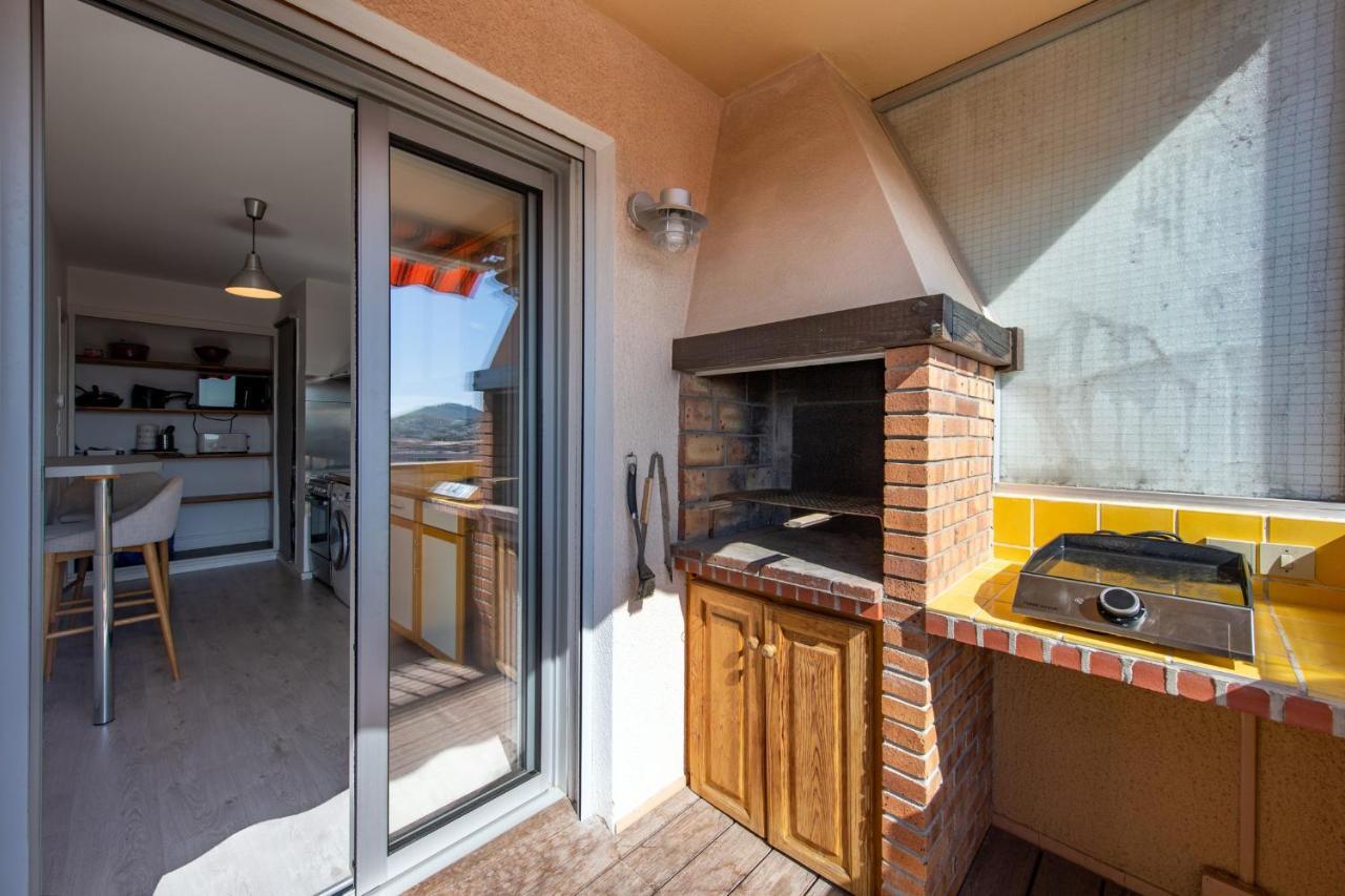 Le Cadet - Vue Panoramique Ville Et Baie De Sanary Sur Mer, Parking & Terrasse - 2 A 4 Pers Dış mekan fotoğraf